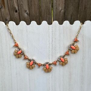 🍋2 for $10 🍋 J. Crew Rhinestone Crystal Cluster Statement Necklace Coral Gold